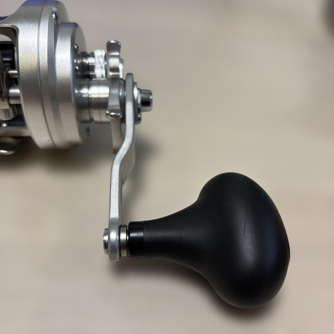 美品 シマノ 13 オシアカルカッタ OCEA CALCUTTA 301HG