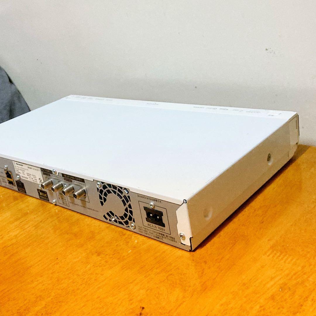 リモコン無し　SHARP ブルーレイレコーダー HDD 500GB 2チューナー