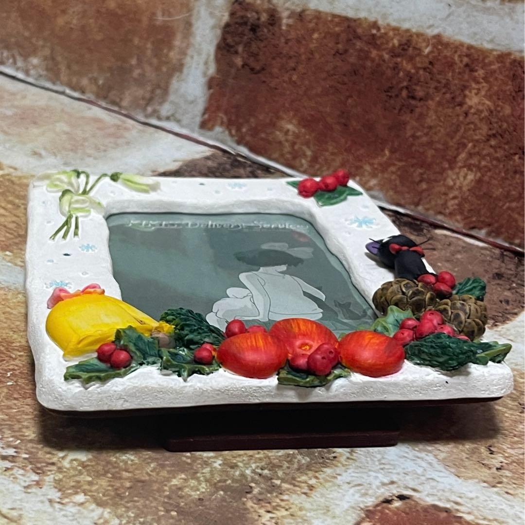 スタジオジブリ 魔女の宅急便 冬のときめき フォトフレーム - メルカリ