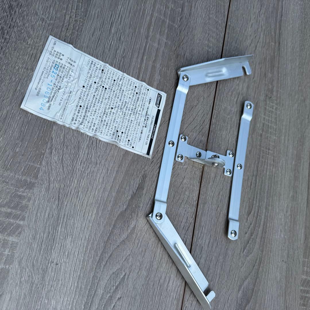 【美品】Coleman　キャンプテーブル 120サイズ