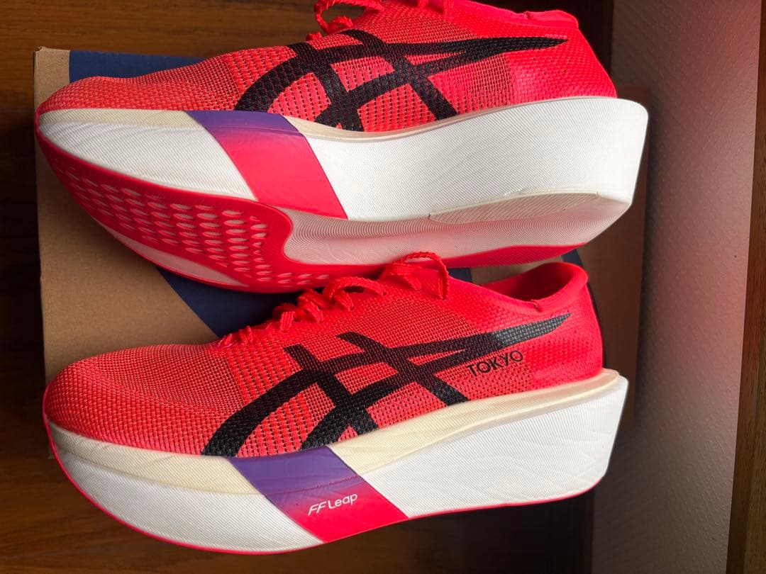 ス*ー様 asics SPEED SKY TOKYO 25.0cm