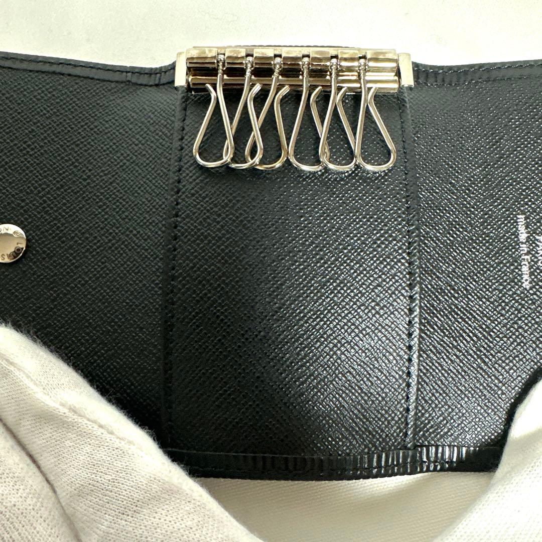LOUIS VUITTON 6連キーケース・エピ・ミュルティクレ 黒