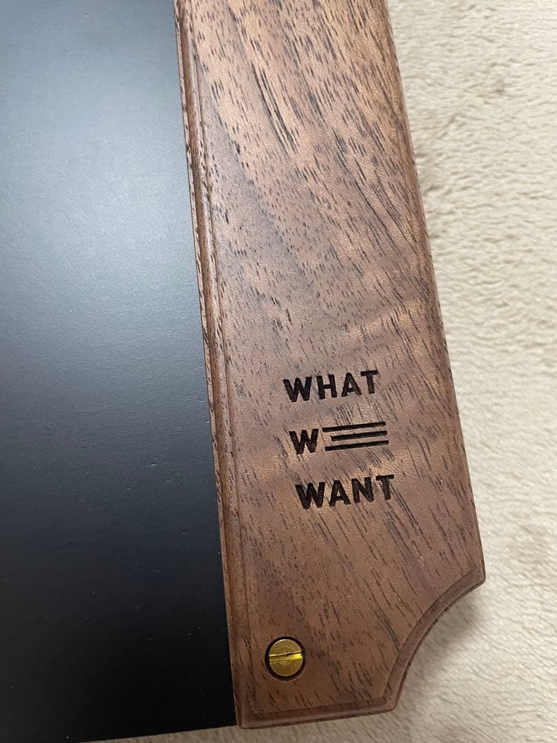 WHAT WE WANT CAFETRAY 限定品