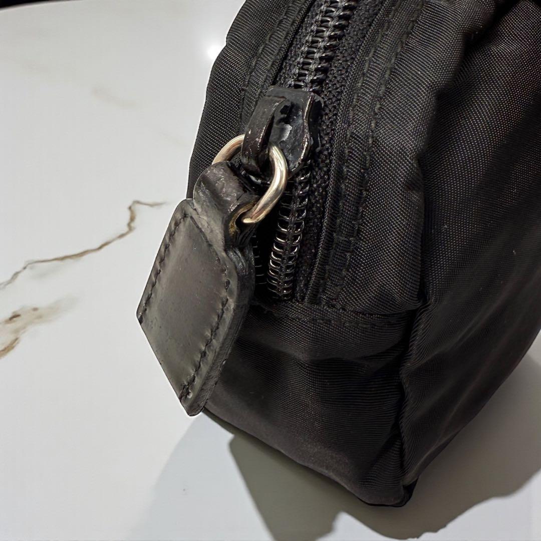 《希少》PRADA プラダ ミニポーチ ナイロン ブラック 化粧ポーチ