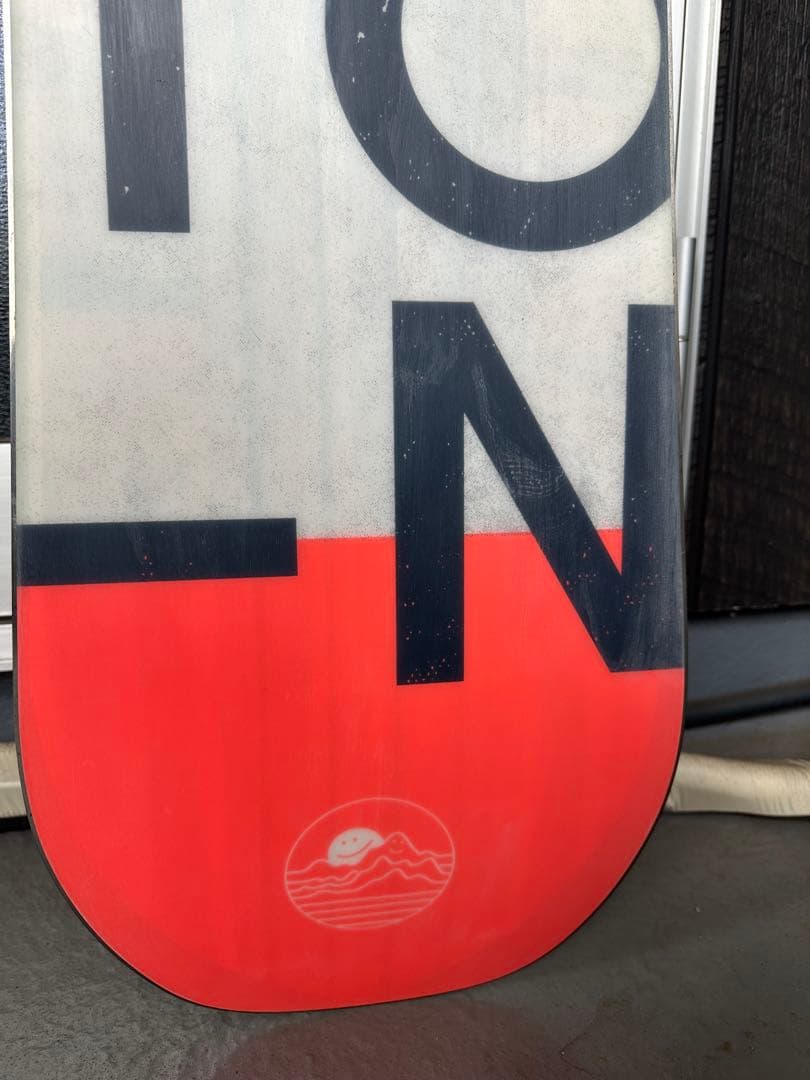 バートン　フィールグッド板Burton Feelgood 149 fryingV