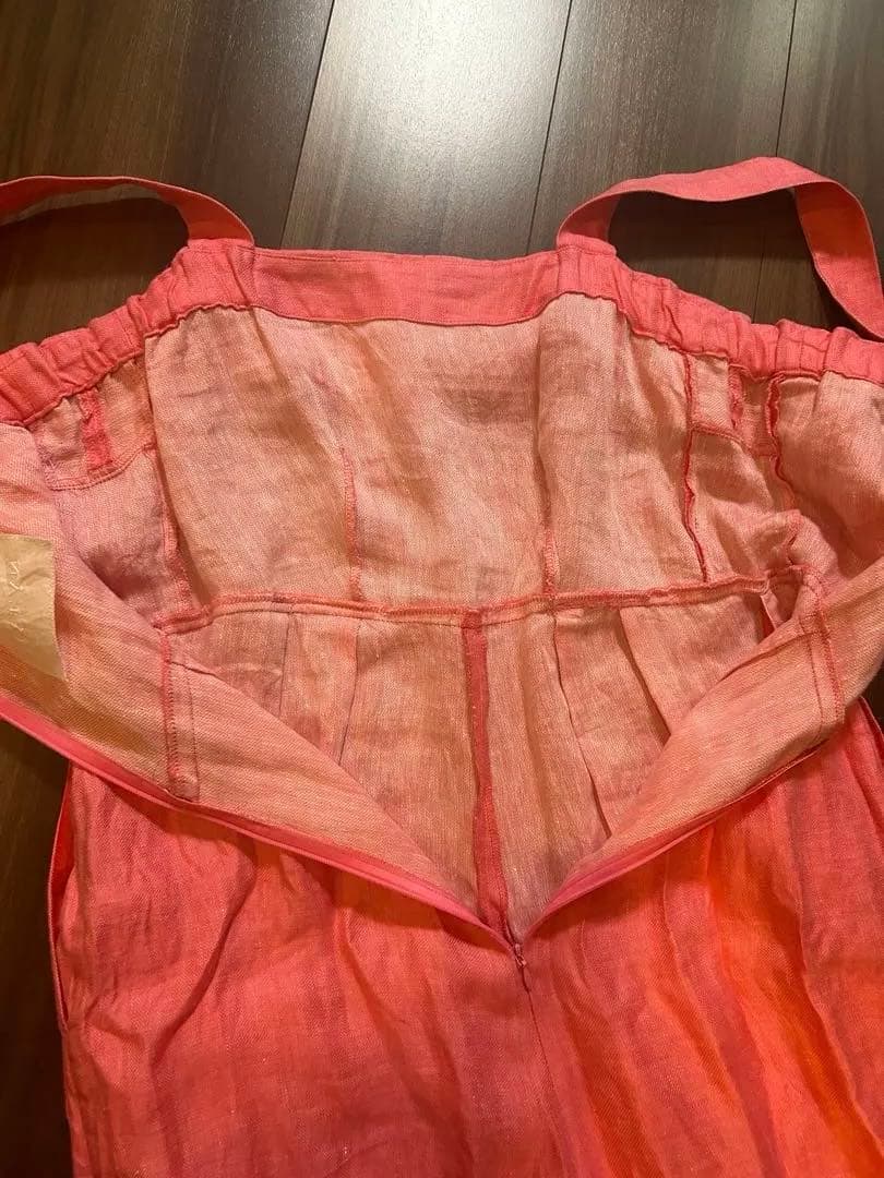 マイラン　ピンク　フリル付きピンクサロペット お直しありです。