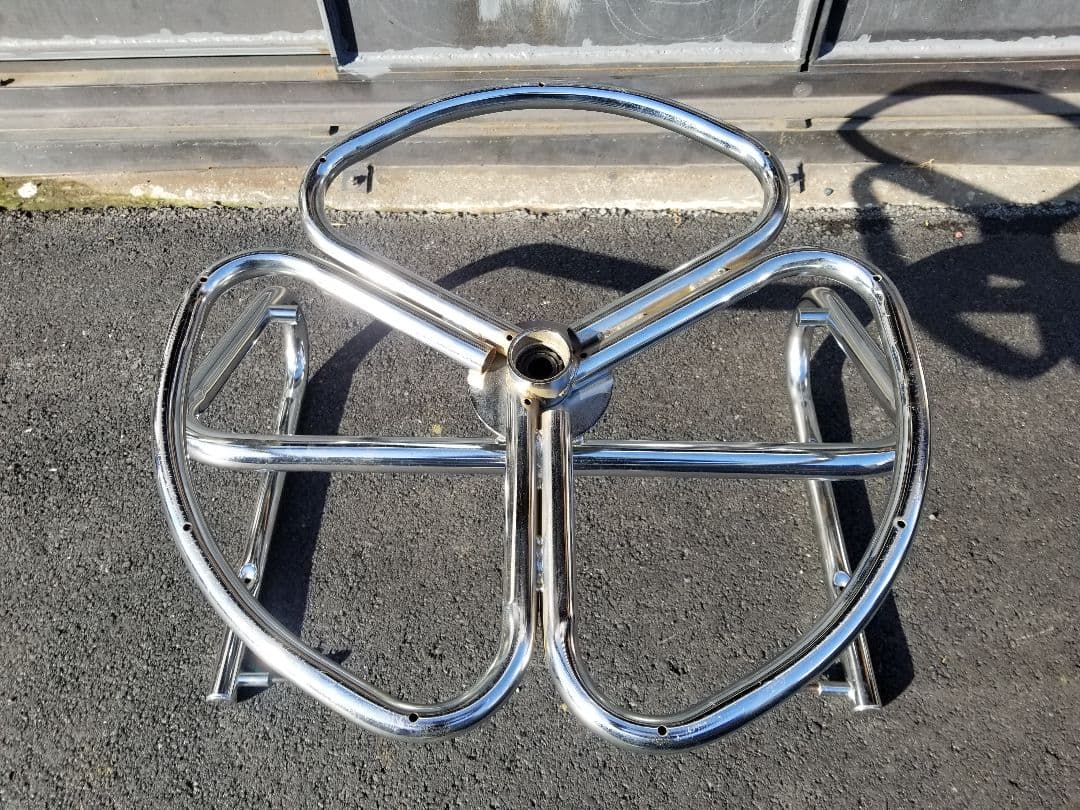 1970's　スペースエイジ　レザー　メタル　パーソナル　リクライニング　チェア