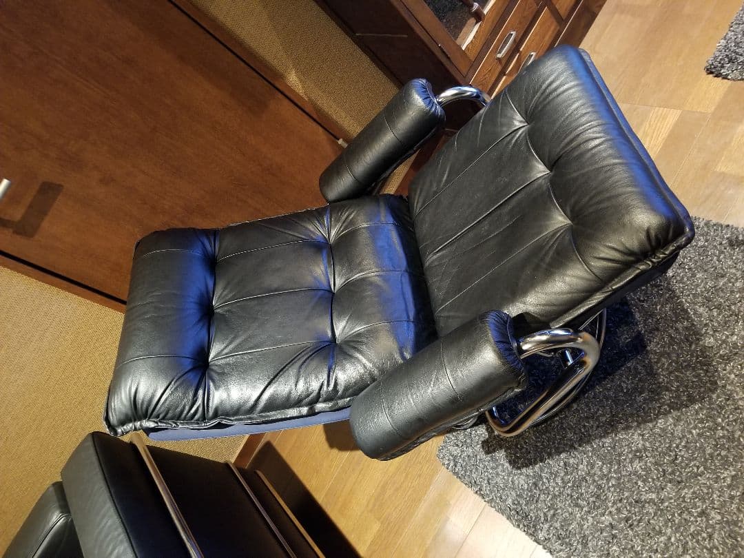 1970's　スペースエイジ　レザー　メタル　パーソナル　リクライニング　チェア