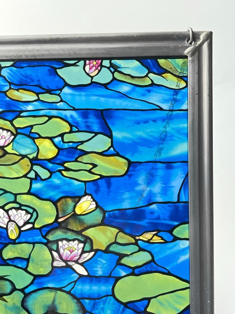 グラスマスターズ社 ステンドグラス 睡蓮