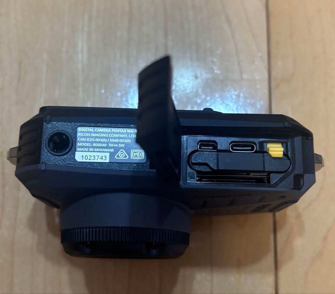 PENTAX WG-1000 コンパクトデジタルカメラ　グレー