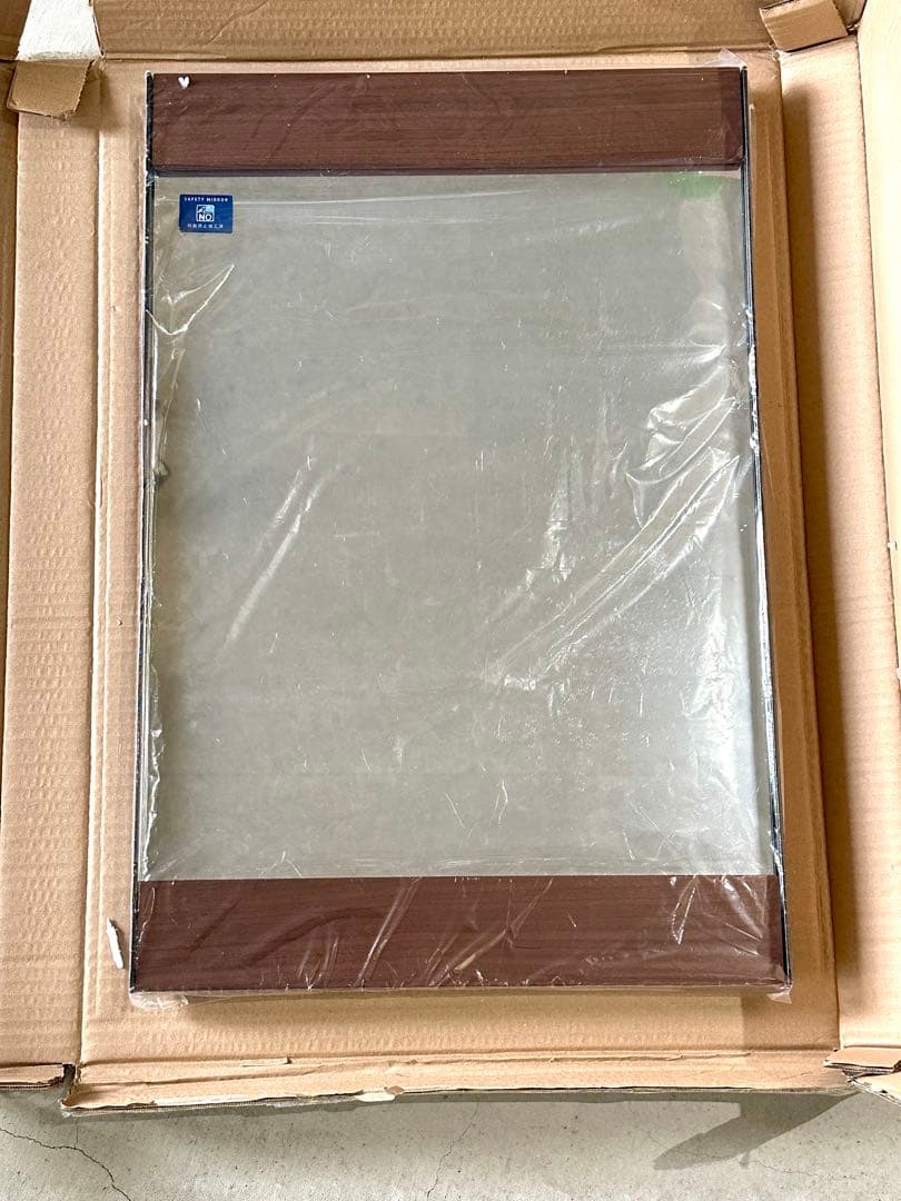 新品・未使用】ウォールミラー アイアン 黒 木 ウォールナット 塩川