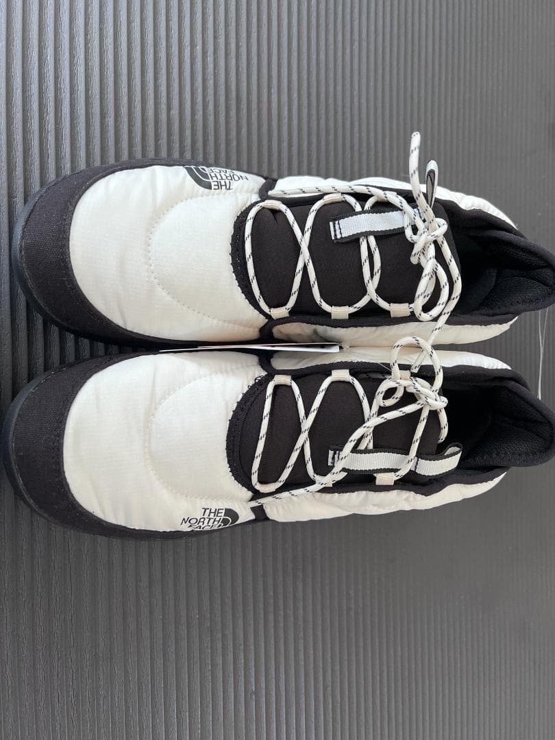 THE NORTH FACE ヌプシ チャッカ（メンズ） NF02273