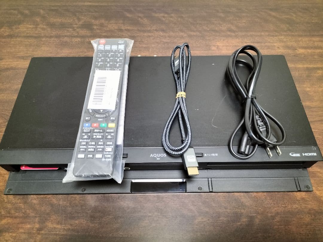 SHARP AQUOS ブルーレイレコーダー BD-NW520　新品リモコン付