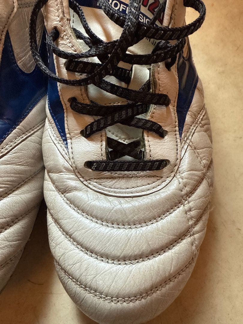 ミズノ　モレリア2JAPAN 27.5cm