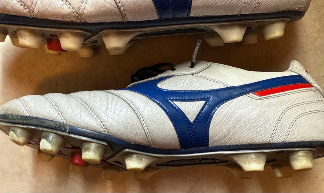 ミズノ　モレリア2JAPAN 27.5cm