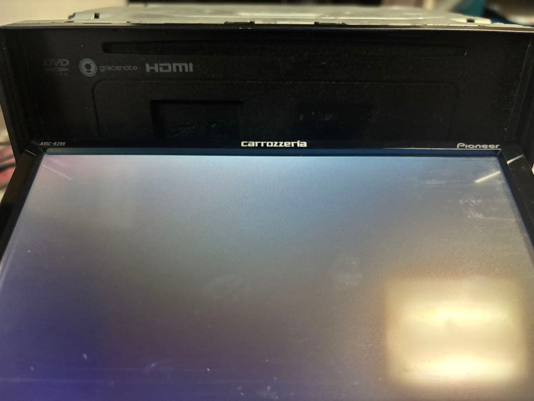 カーナビ Pioneer carrozzeria AVIC-RZ99