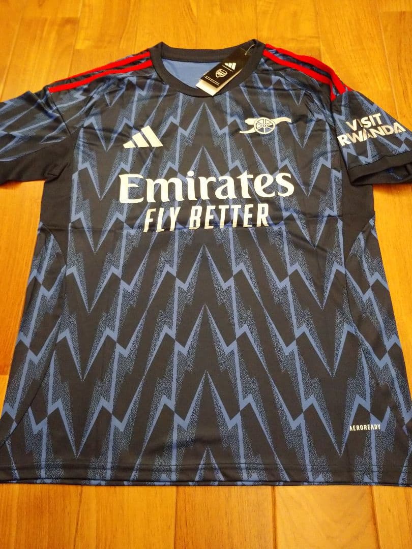 アーセナル サカ選手 7番 ユニフォーム Mサイズ 新品未使用 - メルカリ