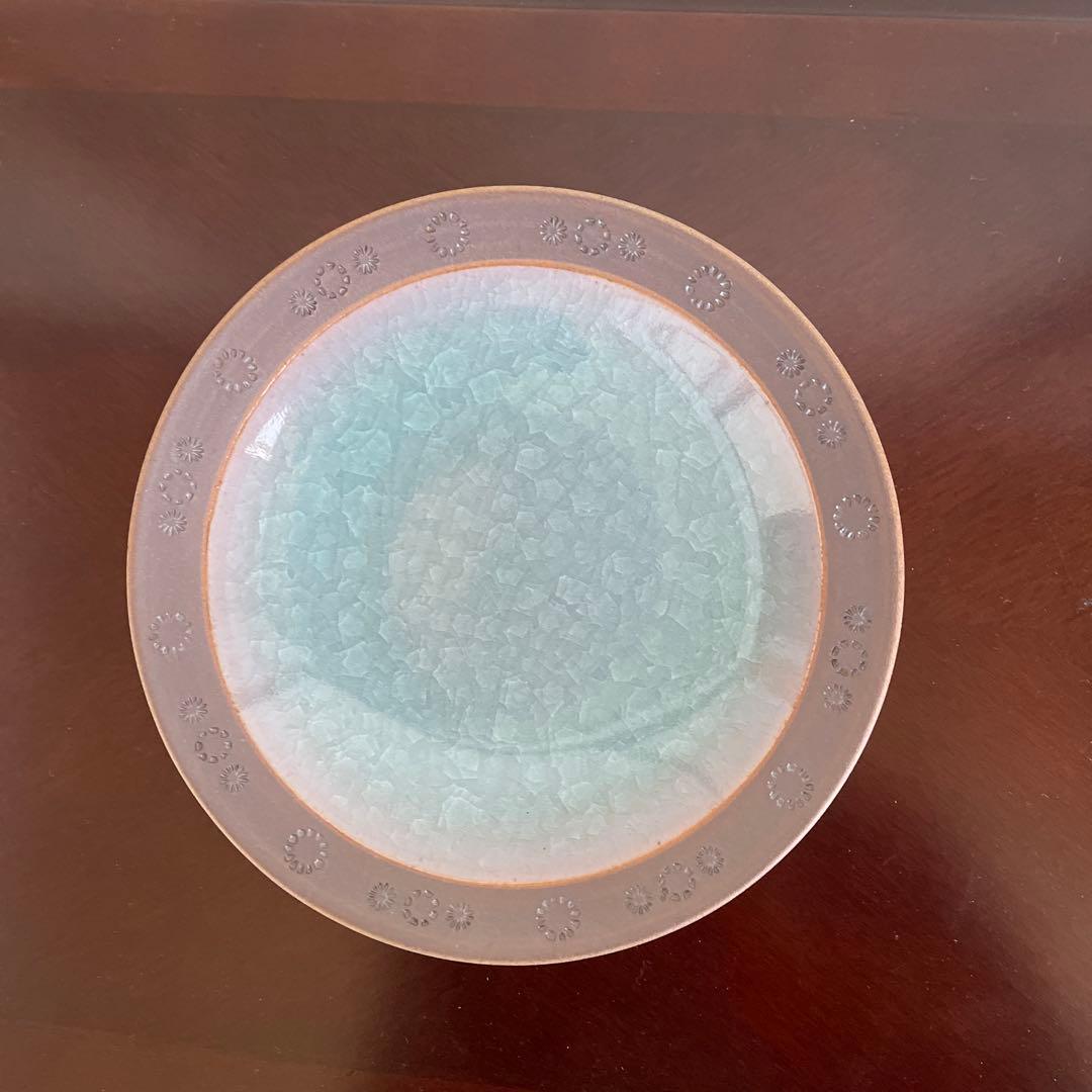 鍋島青磁 紫手青磁飾皿 小笠原長春作 L108109637 - 置物アウトレット