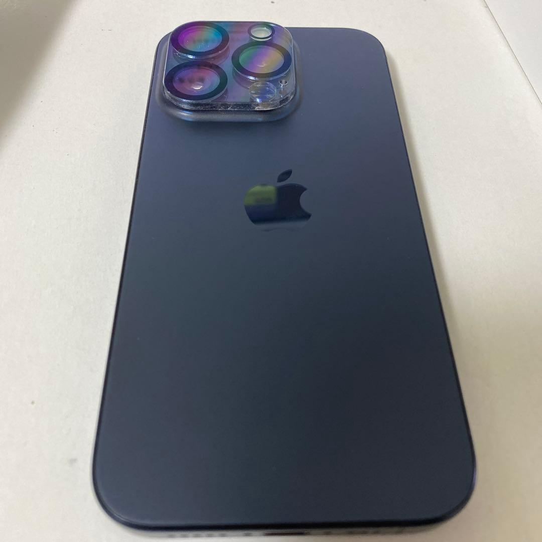【極美品】iPhone 15 pro 128GB SIMフリー