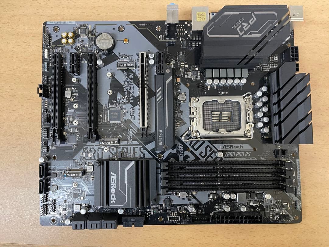 ASRock Z690 Pro RS LGA1700 マザーボード ジャンク品 - メルカリ