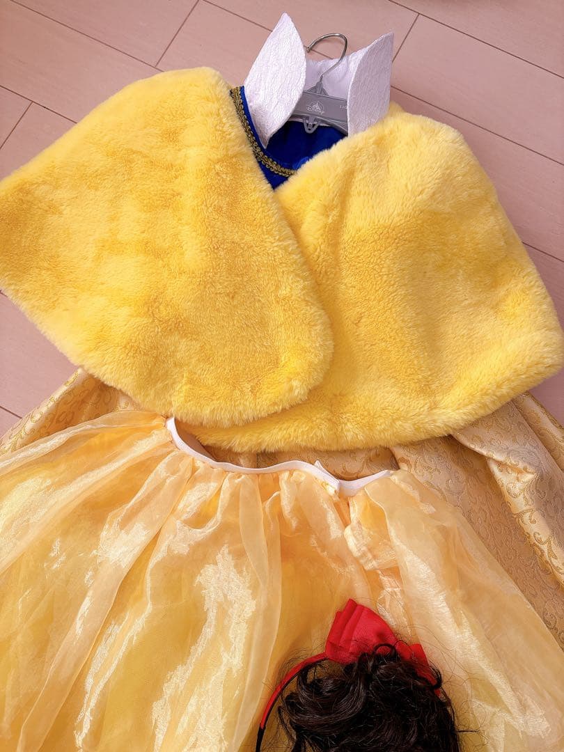 ビビディバビディブティック　ドレス　白雪姫　120 ディズニー　ケープ付