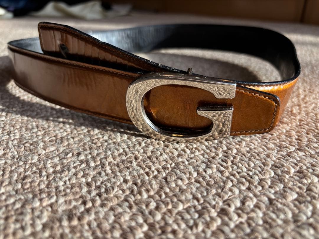 グッチGバックルウエストマークレディース - メルカリ