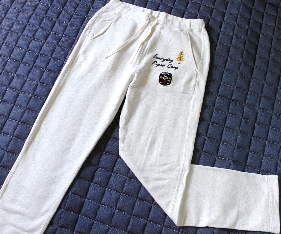 美品.2.7万円税別）PAPAS パパスプラス スエッツトパンツ