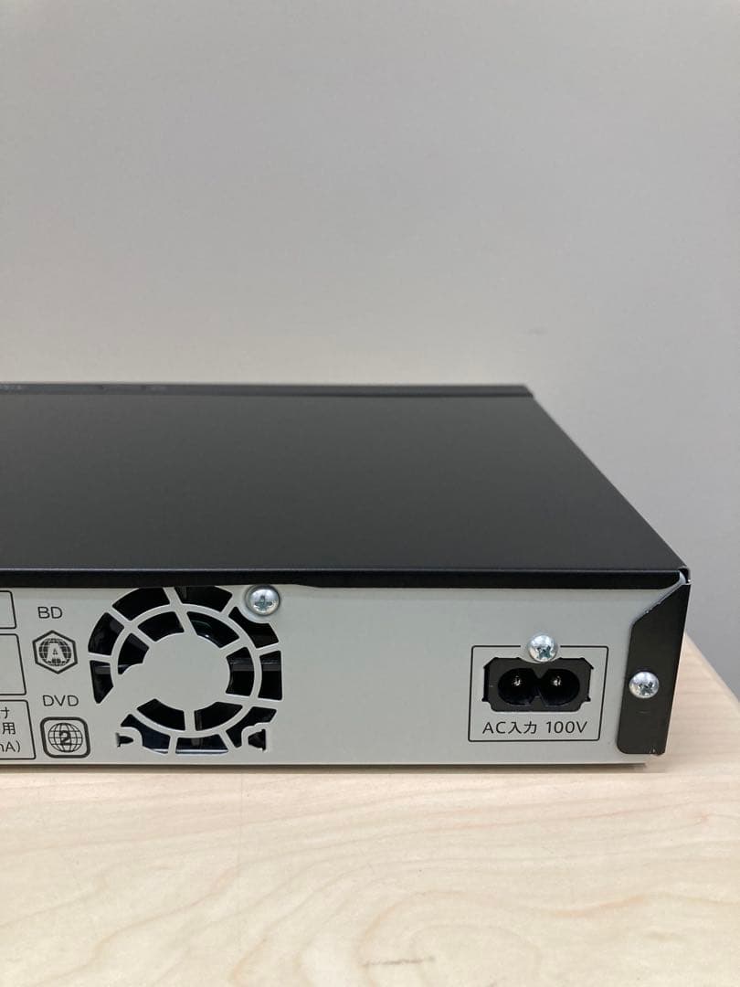 かなり綺麗　シャープ　AQUOS ブルーレイ　2B-C05BW1