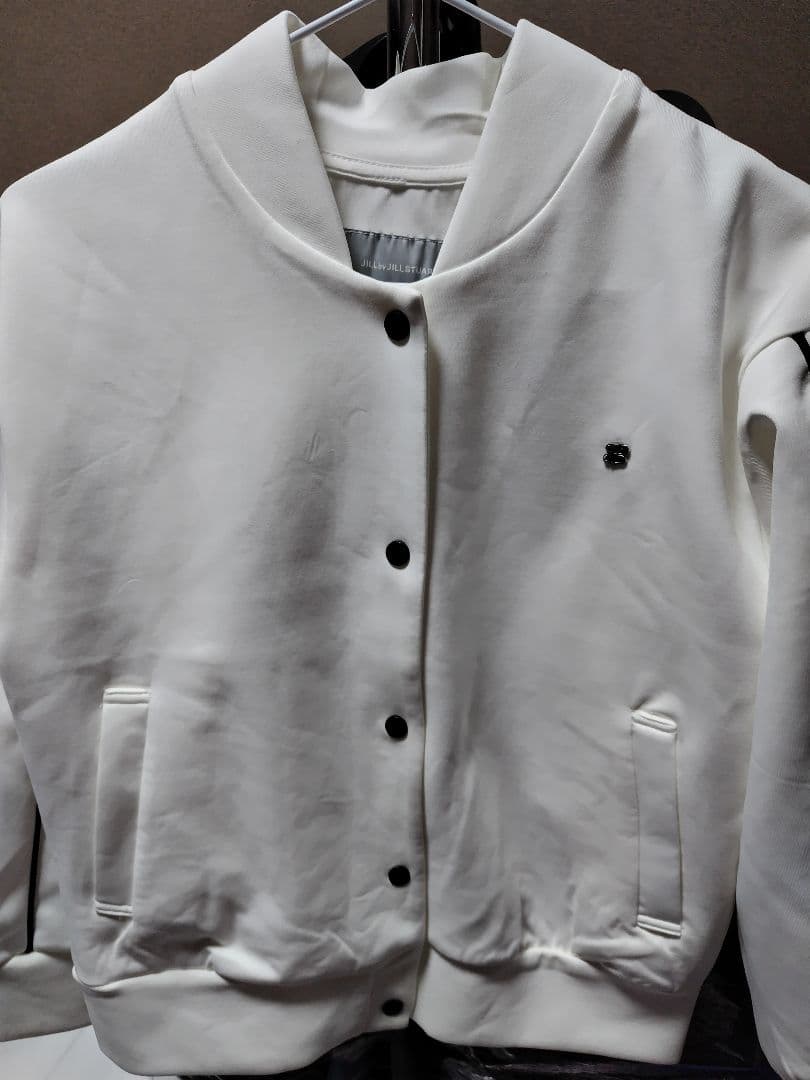 新品！ジルバイジルスチュアート　バイカラーパイピング スタジャン
