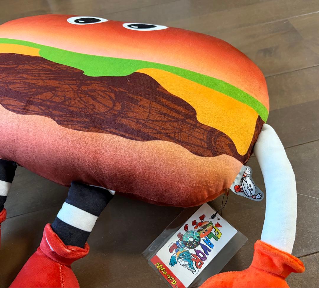 ◆新品◆ 【FLAVORS】コラボ クッション ハンバーガー