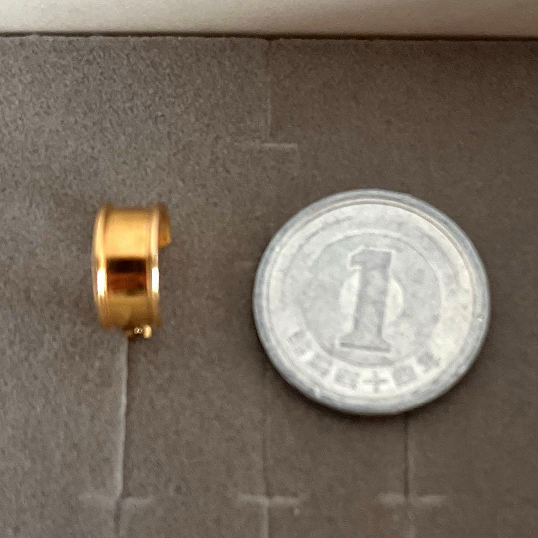 週末値引中　K18刻印あり18金　幅広フープピアス　片耳