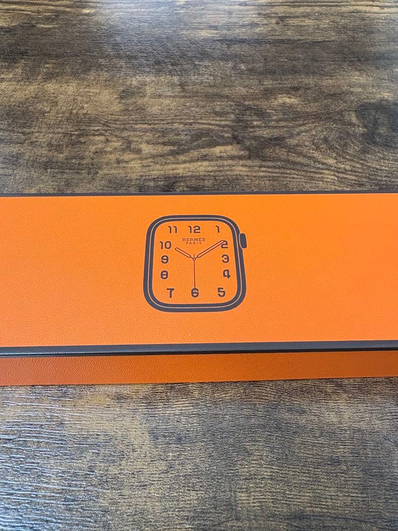 正規品Apple Watch エルメス　オレンジ　スポーツバンド　L 未使用