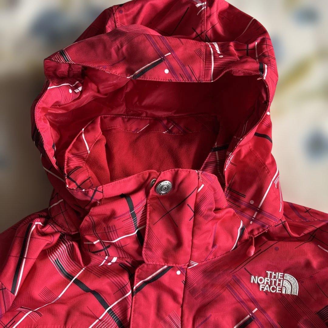 THE NORTH FACE フード付きジャケット 赤