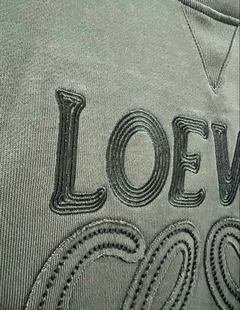 ダークグリーン トレーナー 新品タグ付き