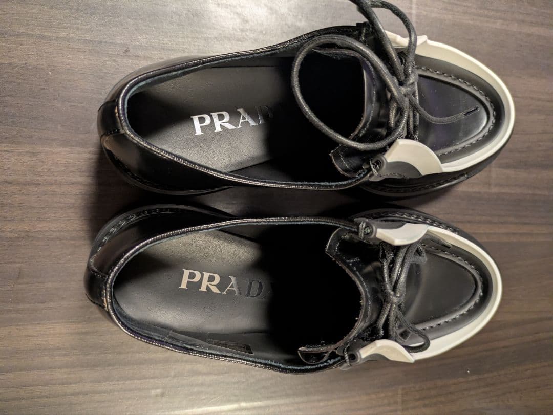 p☆値段相談可☆PRADA ローファー ブラック/ホワイト モデル 364