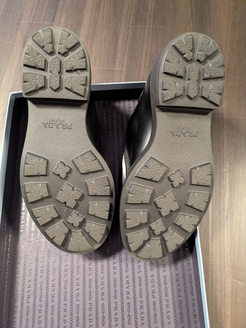 p☆値段相談可☆PRADA ローファー ブラック/ホワイト モデル 364