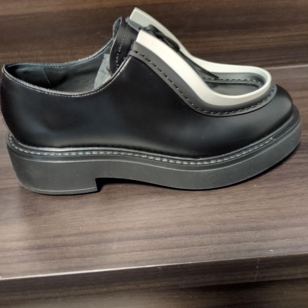 p☆値段相談可☆PRADA ローファー ブラック/ホワイト モデル 364