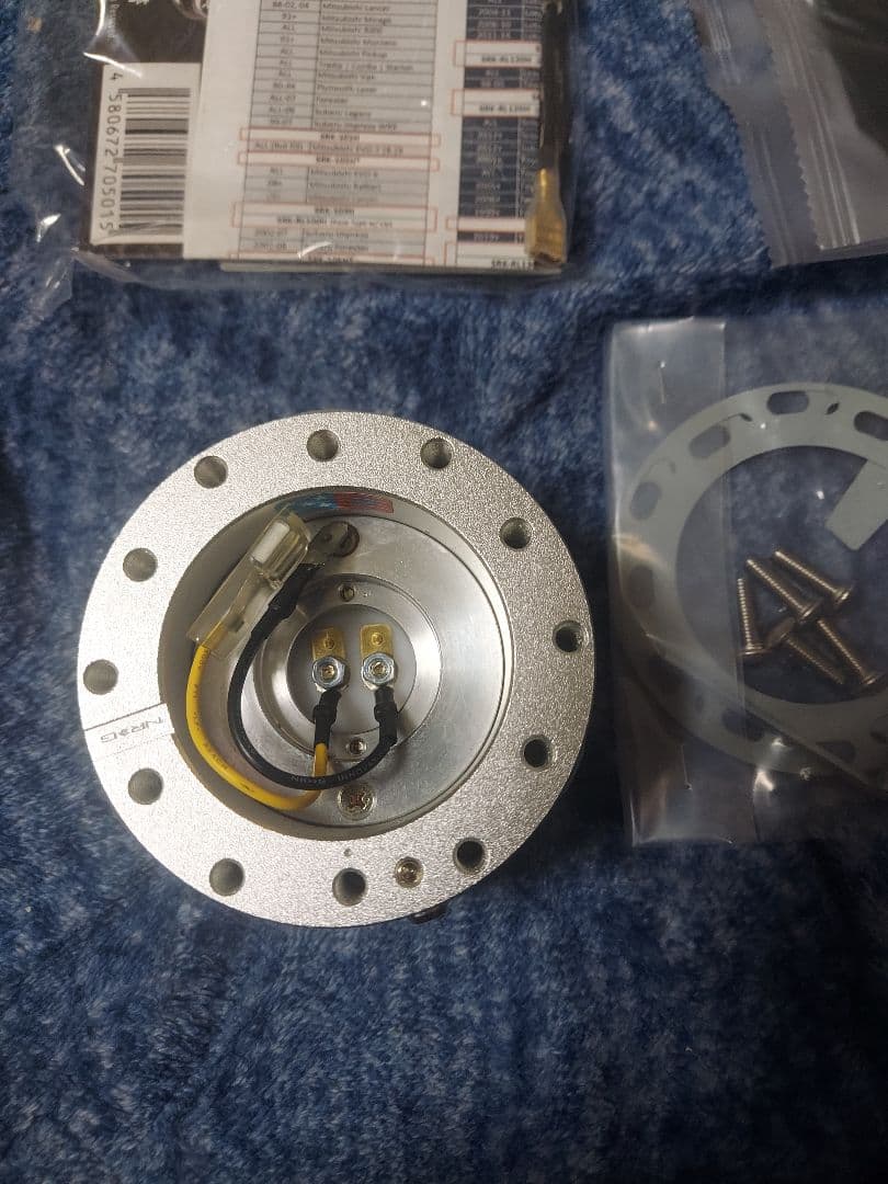 【新品未使用】NRG クイックリリース シルバー レンチン音