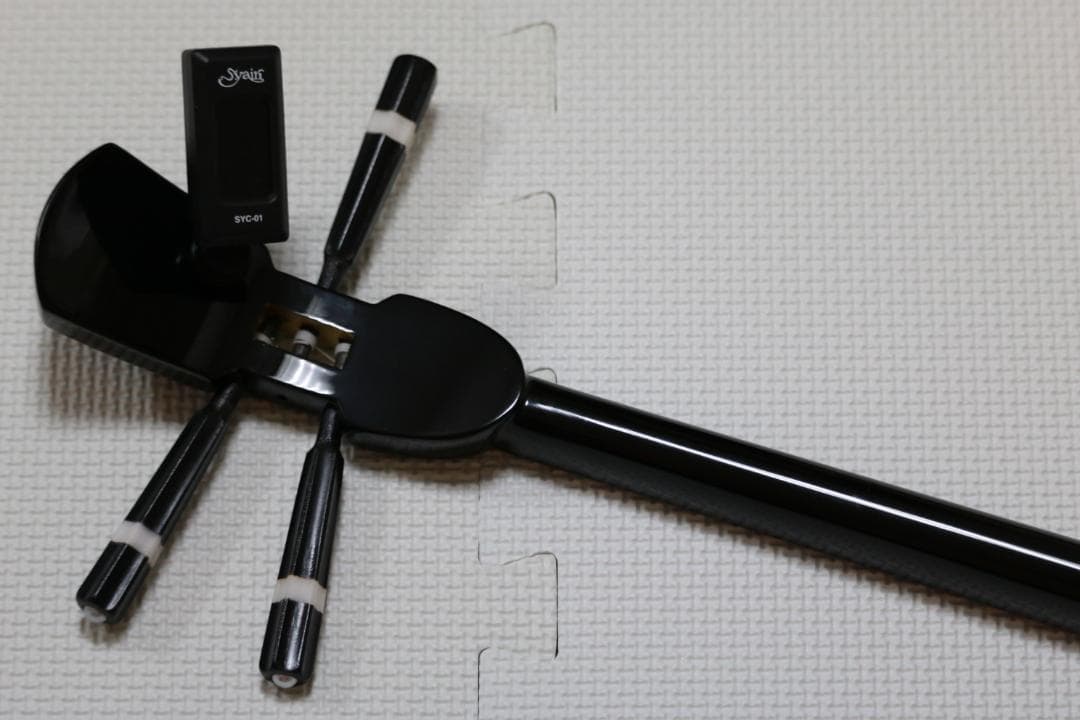 沖縄三線セット（人工皮張り）教本と初心者に必要なお得な付属品　新品未使用品