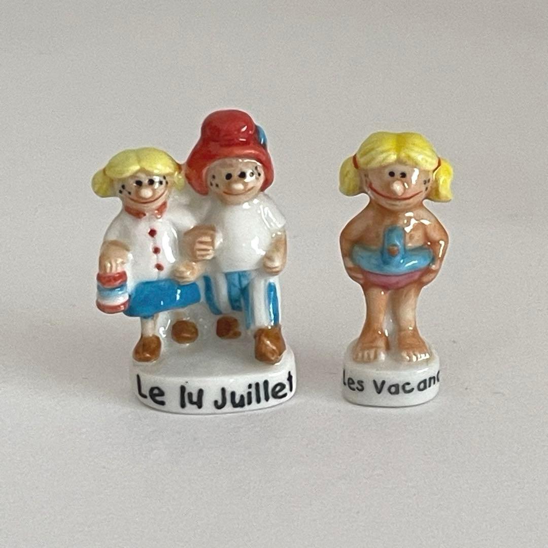 子供達の12ヶ月　フェーブ　ヴィンテージ　フランス　陶器　ミニチュア　置物