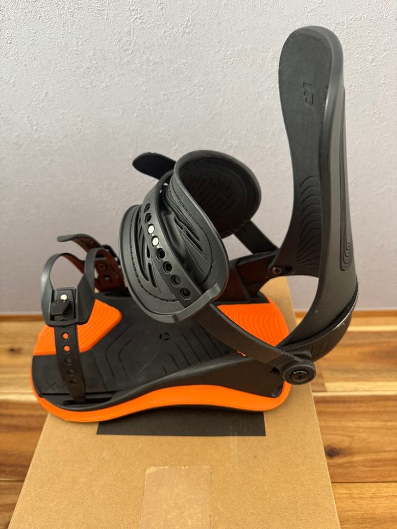 UNION ULTRA ユニオンウルトラ 黒色 オレンジ Mサイズ