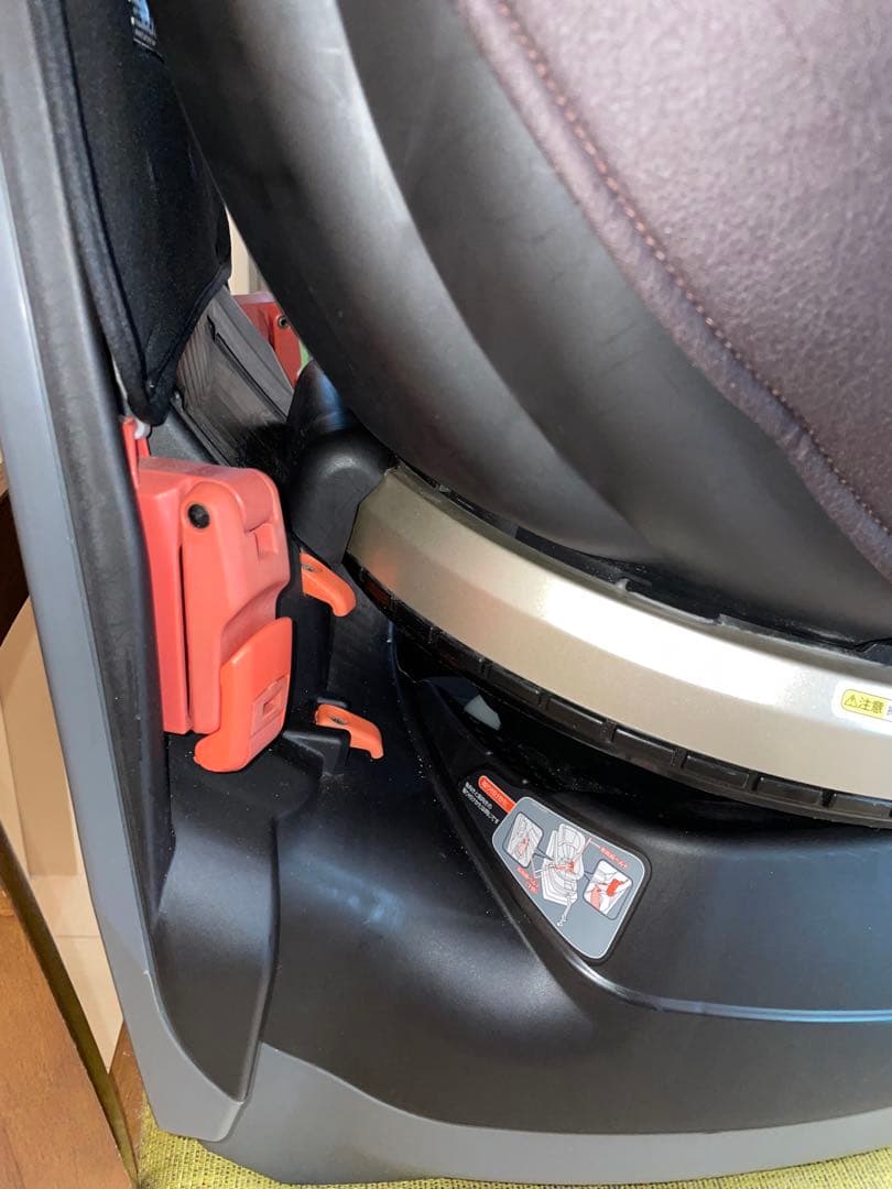 Combi チャイルドシート ネルームシリーズ