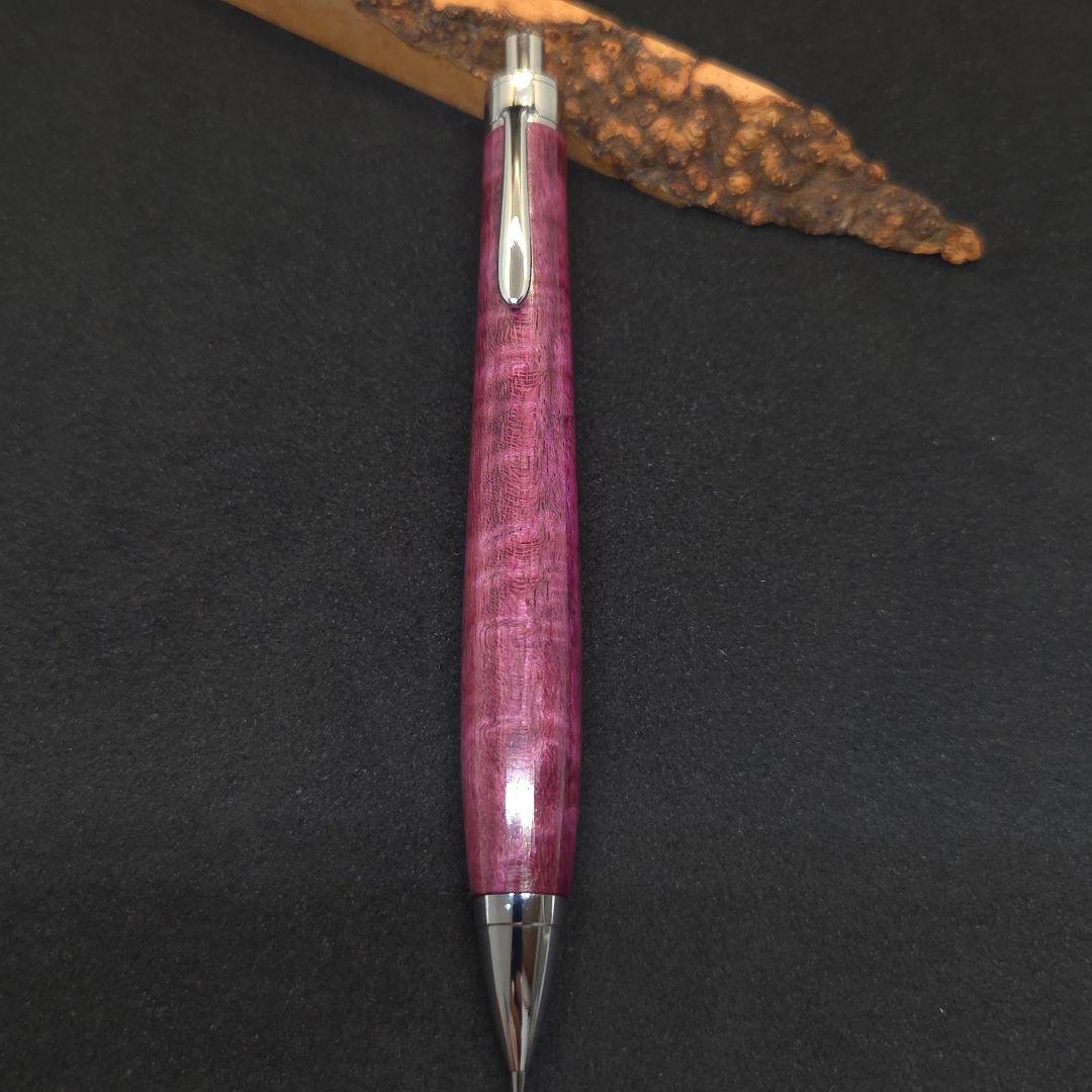 No.38ハンドメイド木軸シャーペンパープルハート縮み杢 - メルカリ