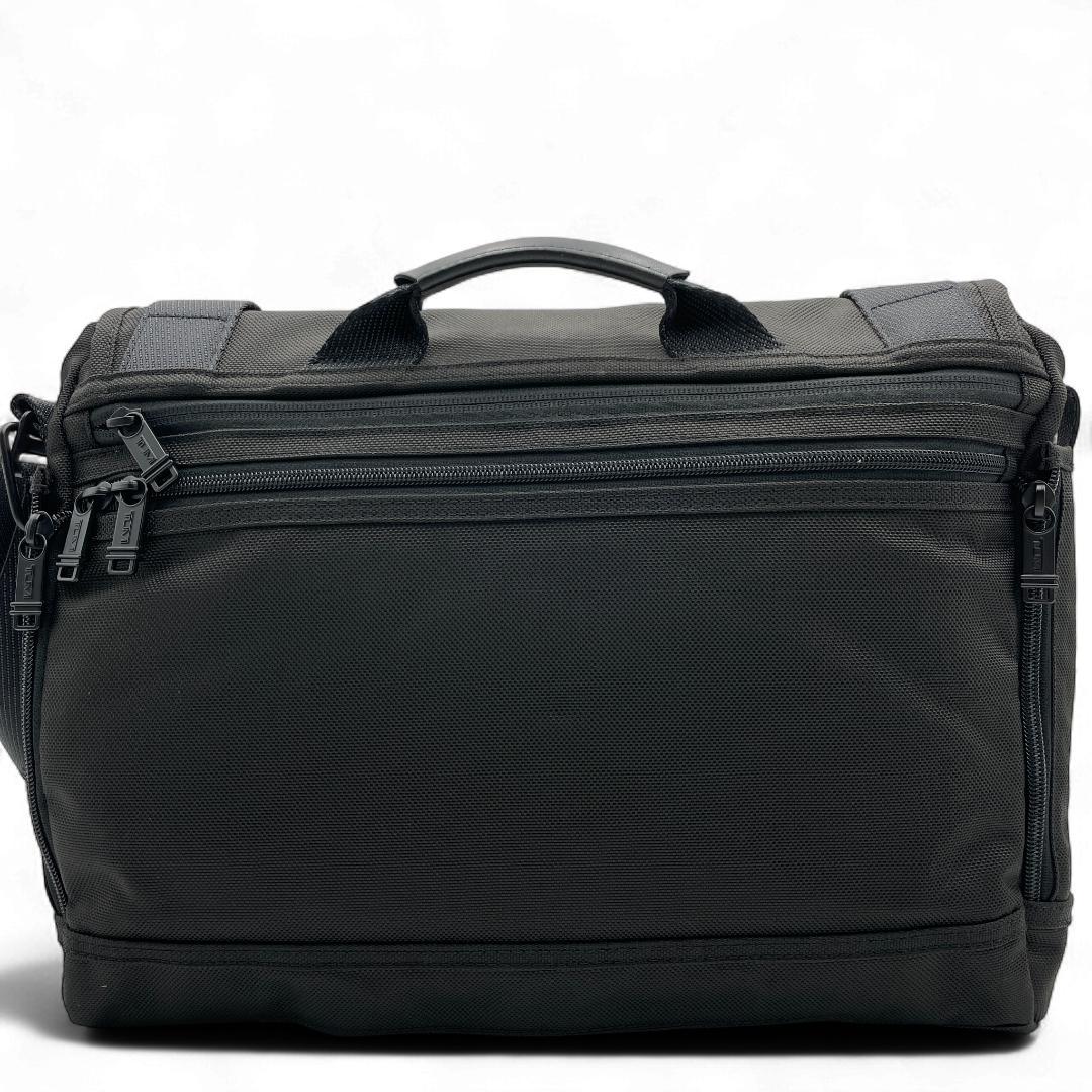 美品 TUMI メッセンジャーバッグ ナイロン アルファ ブラボー ファロン