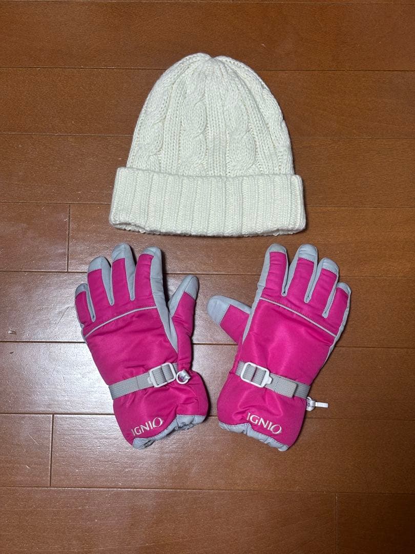 子ども用スキーウェア上下セット 140cm （帽子•手袋付） - メルカリ