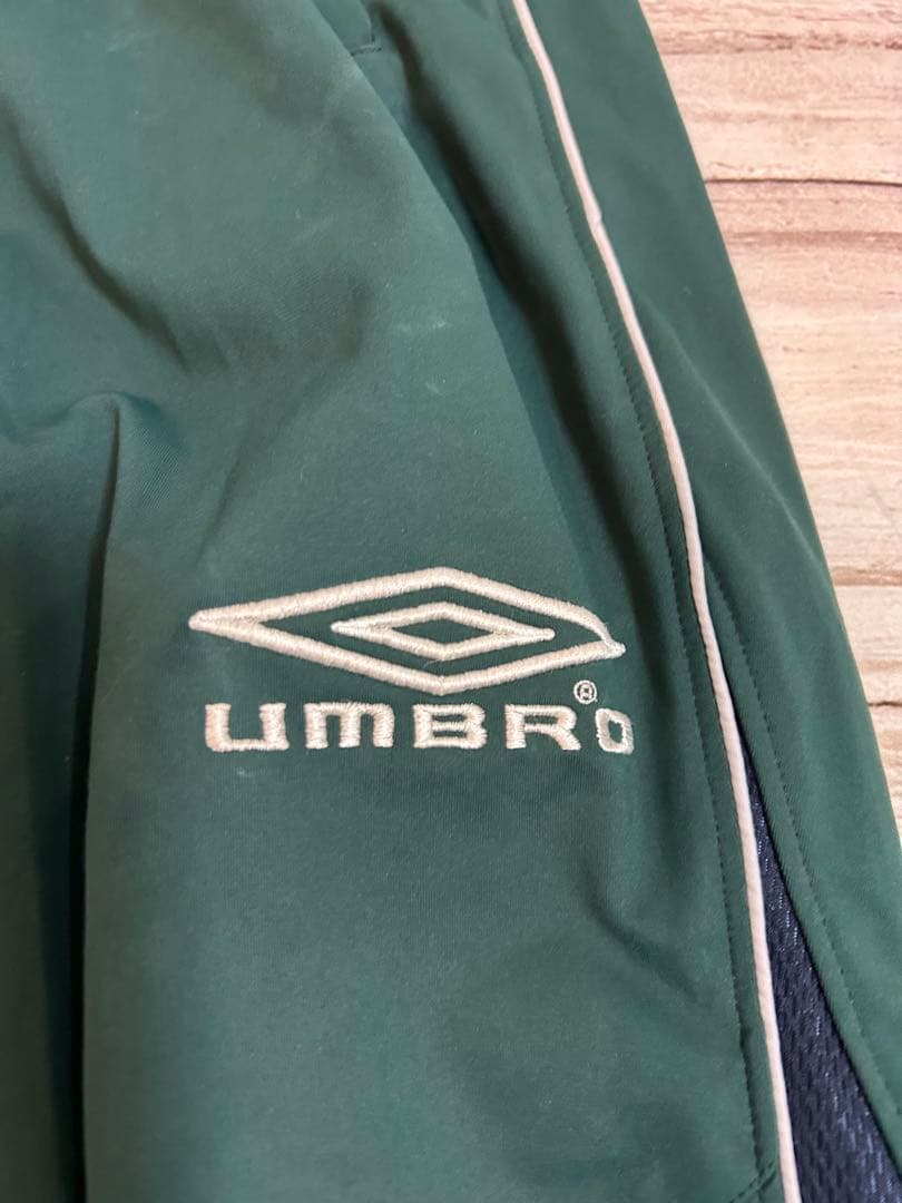 アンブロ　ピステ　セットアップ　DIAMOND PRO S umbro 上下　緑
