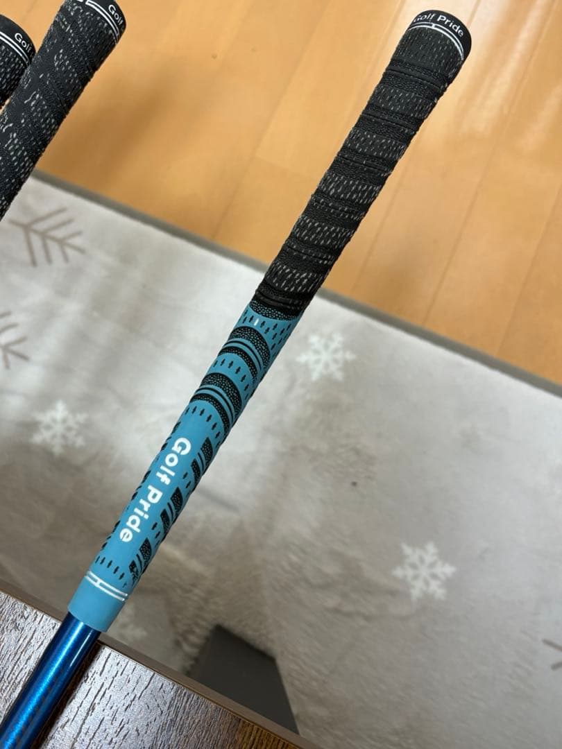 ゼクシオクロスアイアン 8本セット MH1000:R