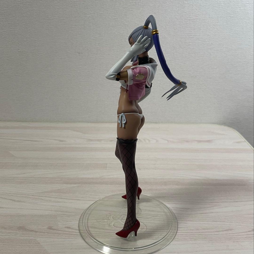 コードギアス 1/8スケール 完成品フィギュア ヴィレッタ・ヌゥ 水泳部カフェ