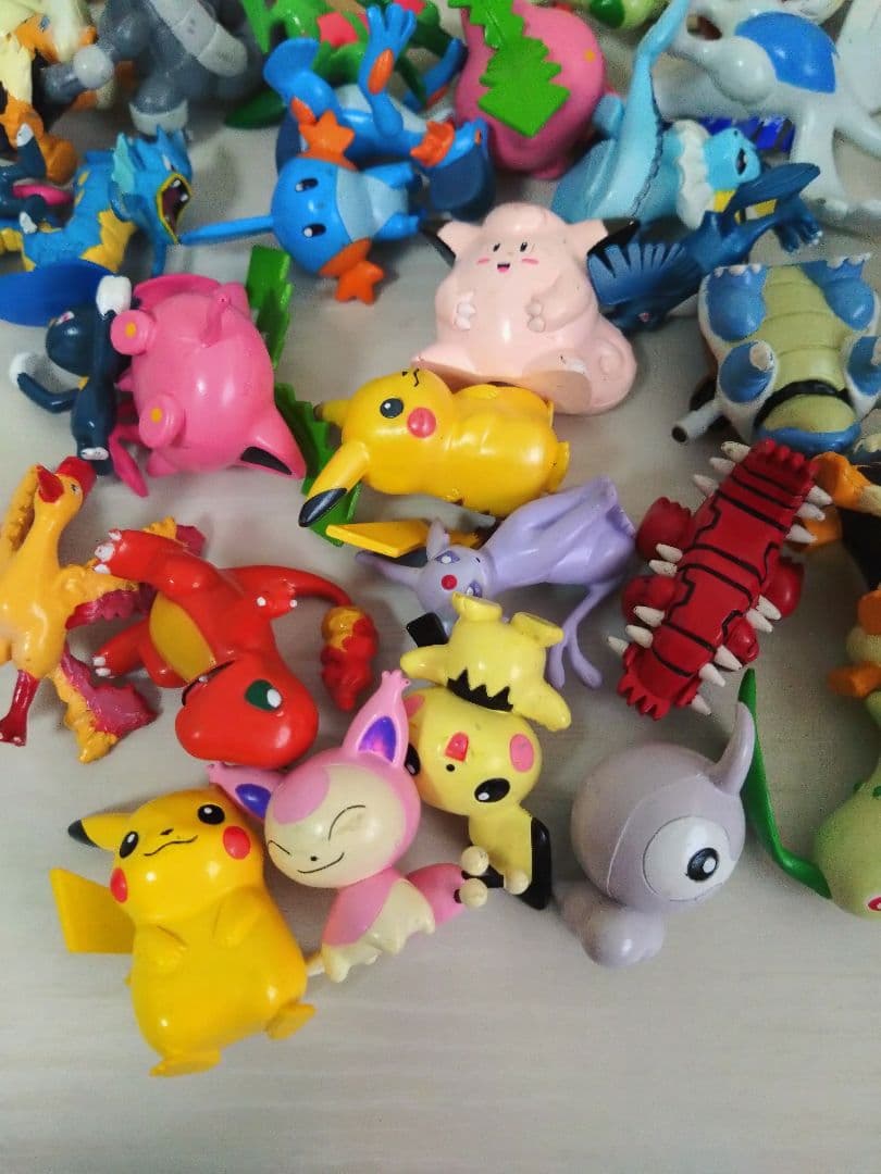 初期 モンコレ 多数あり まとめ売り 約60個