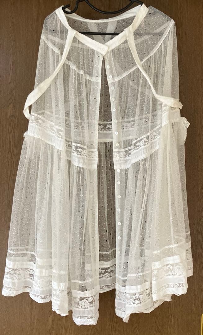 ピンクハウスホワイトチュールレースオーバースカート